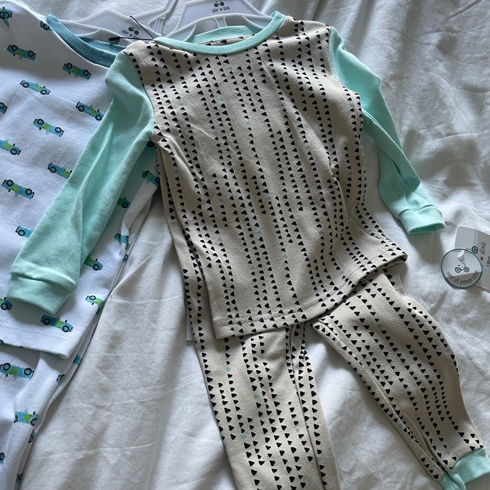 Asher & Olivia pj set (2 sets) 18 months